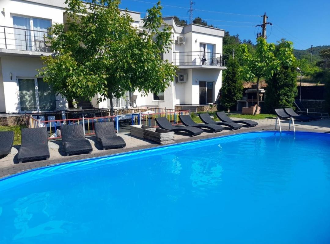 Exclusive Villa Eselnita Exterior photo